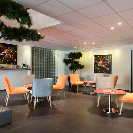Hôtel Kyriad La Rochelle Centre Extérieur photo