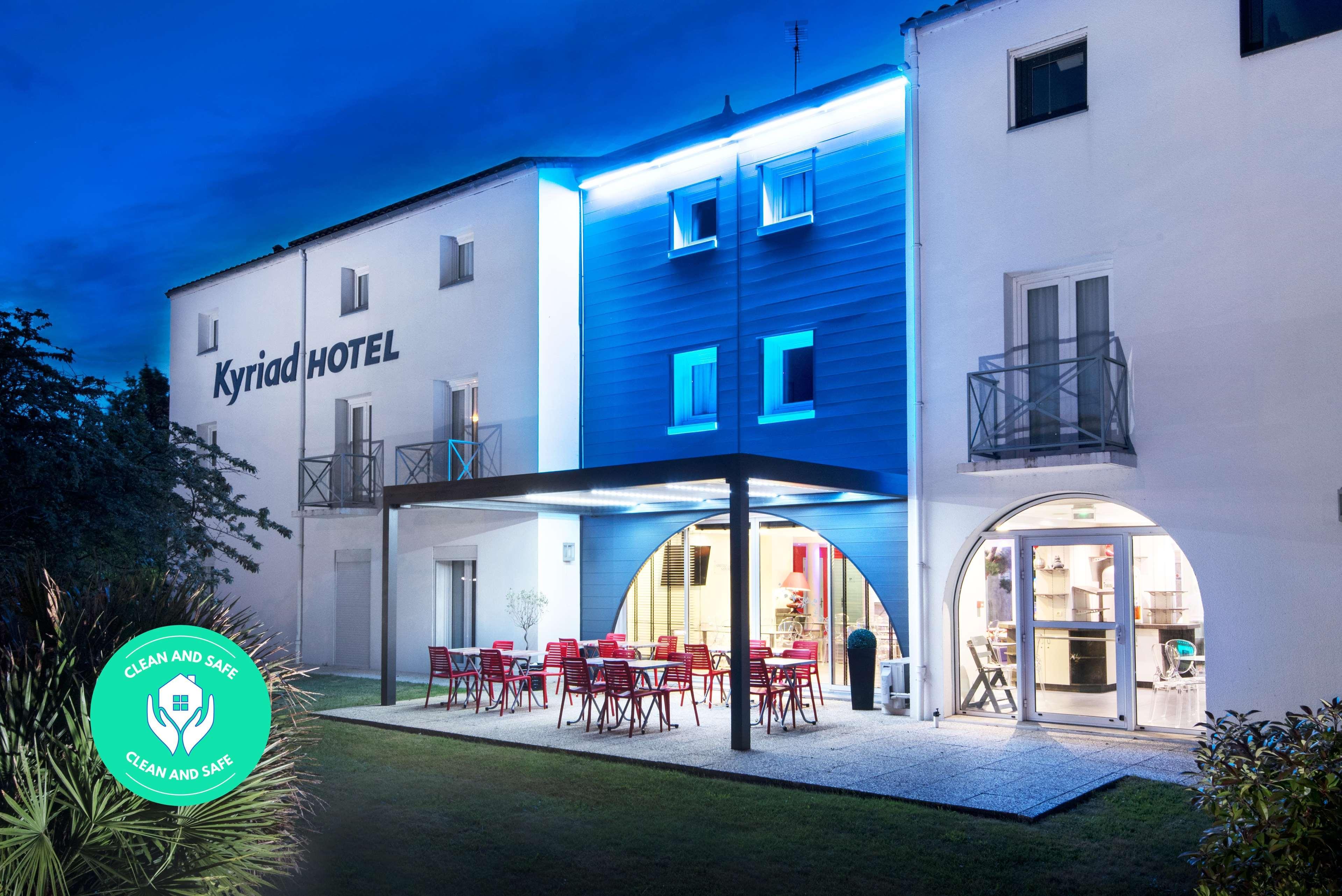 Hôtel Kyriad La Rochelle Centre Extérieur photo