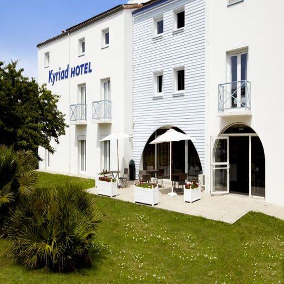Hôtel Kyriad La Rochelle Centre Extérieur photo