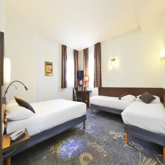 Hôtel Kyriad La Rochelle Centre Extérieur photo